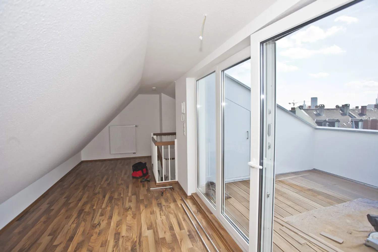 4 Zimmer Wohnung mit 81 m² in Frankfurt am Main – Bild 2