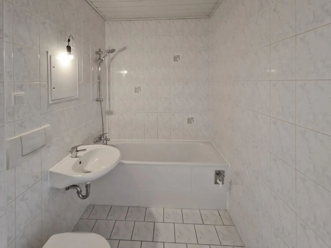 1 Zimmer Wohnung mit 35 m² in Halle (Saale) – Bild 4