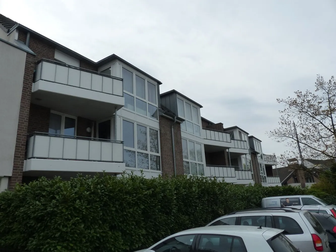 4 Zimmer Wohnung mit 86 m² in Krefeld – Bild 2