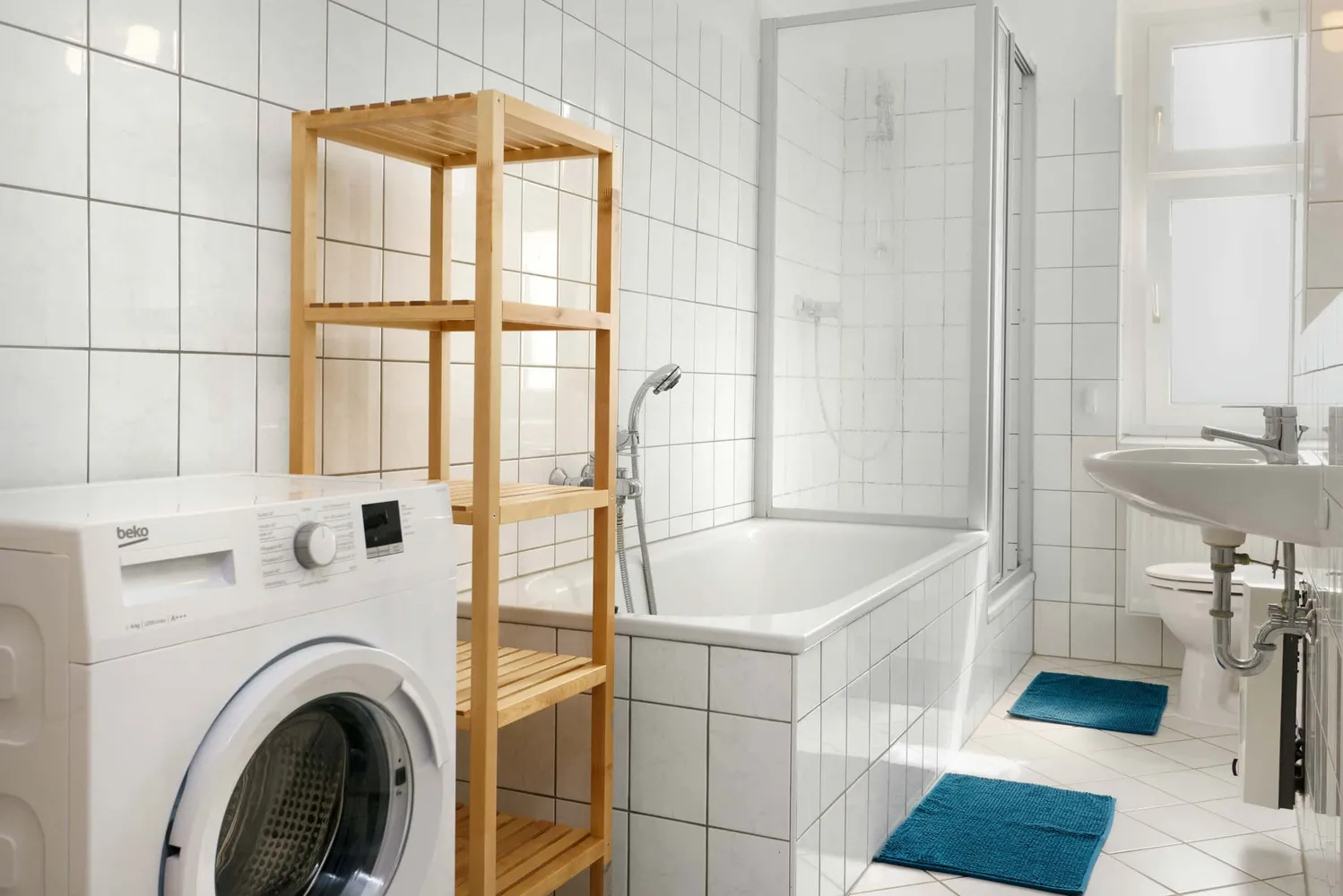 Shared room with 8 m² in Berlin – Photo 3