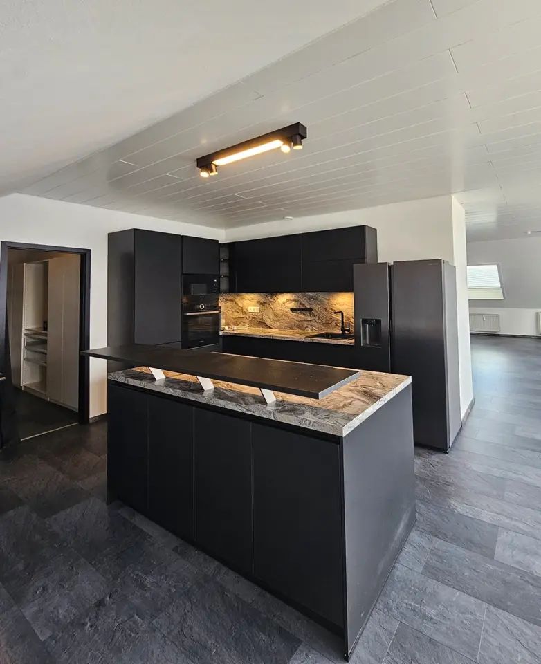 4 Zimmer Wohnung mit 105 m² in Schwetzingen – Bild 1