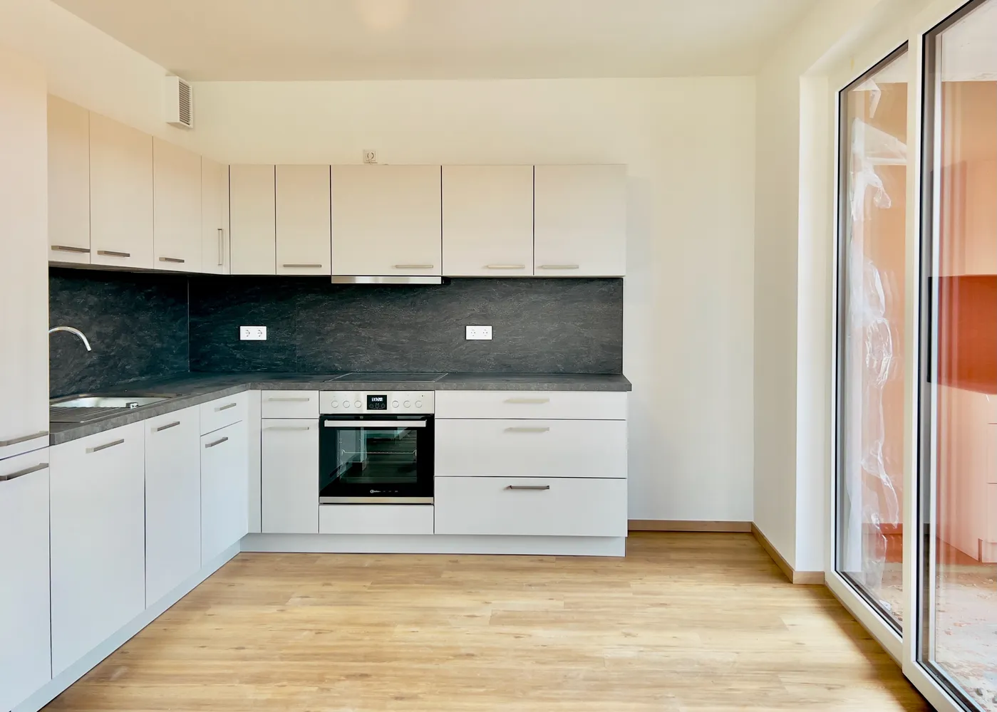 4 Zimmer Wohnung mit 97 m² in Hannover – Bild 3