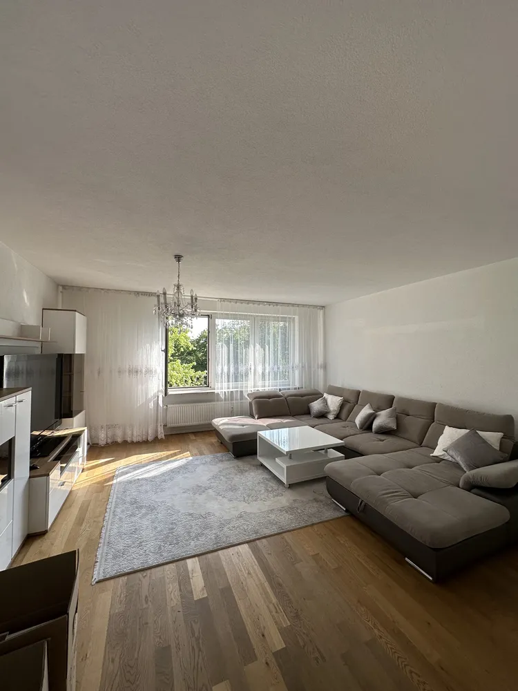 3 Zimmer Wohnung mit 88 m² in Stuttgart – Bild 1