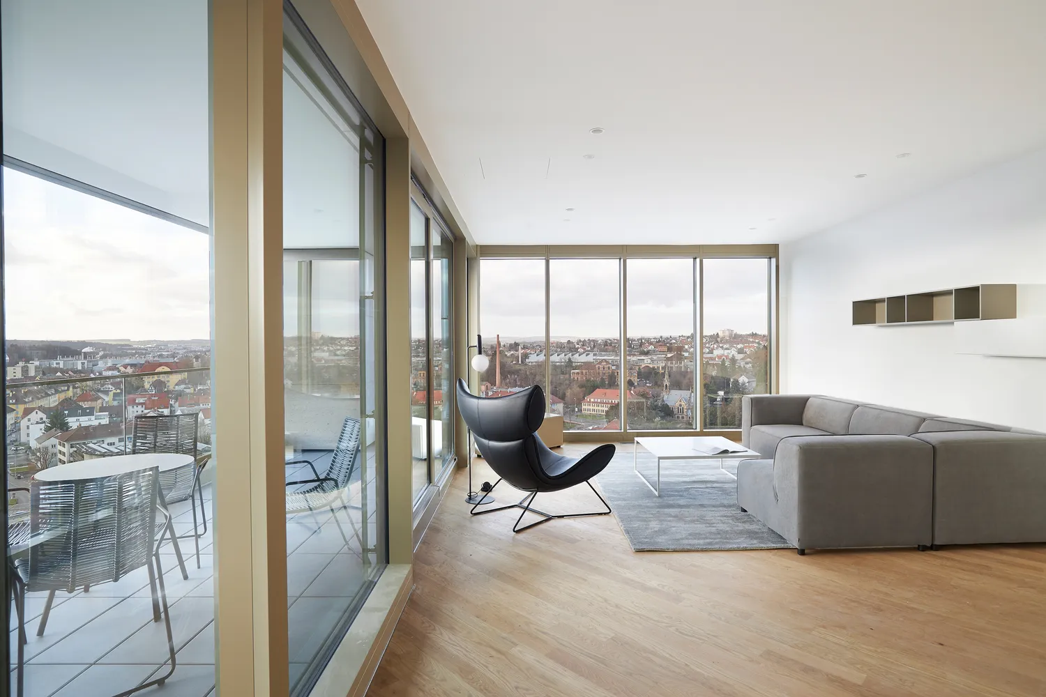 4 Zimmer Wohnung mit 119 m² in Reutlingen – Bild 1