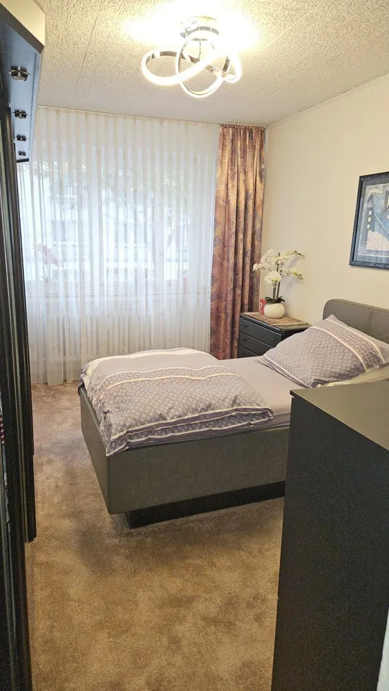 3 Zimmer Wohnung mit 85 m² in Düsseldorf – Bild 4