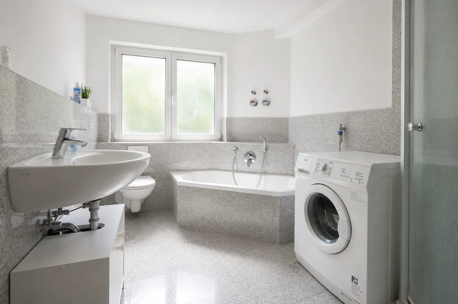 4 Zimmer Wohnung mit 114 m² in Würzburg – Bild 2