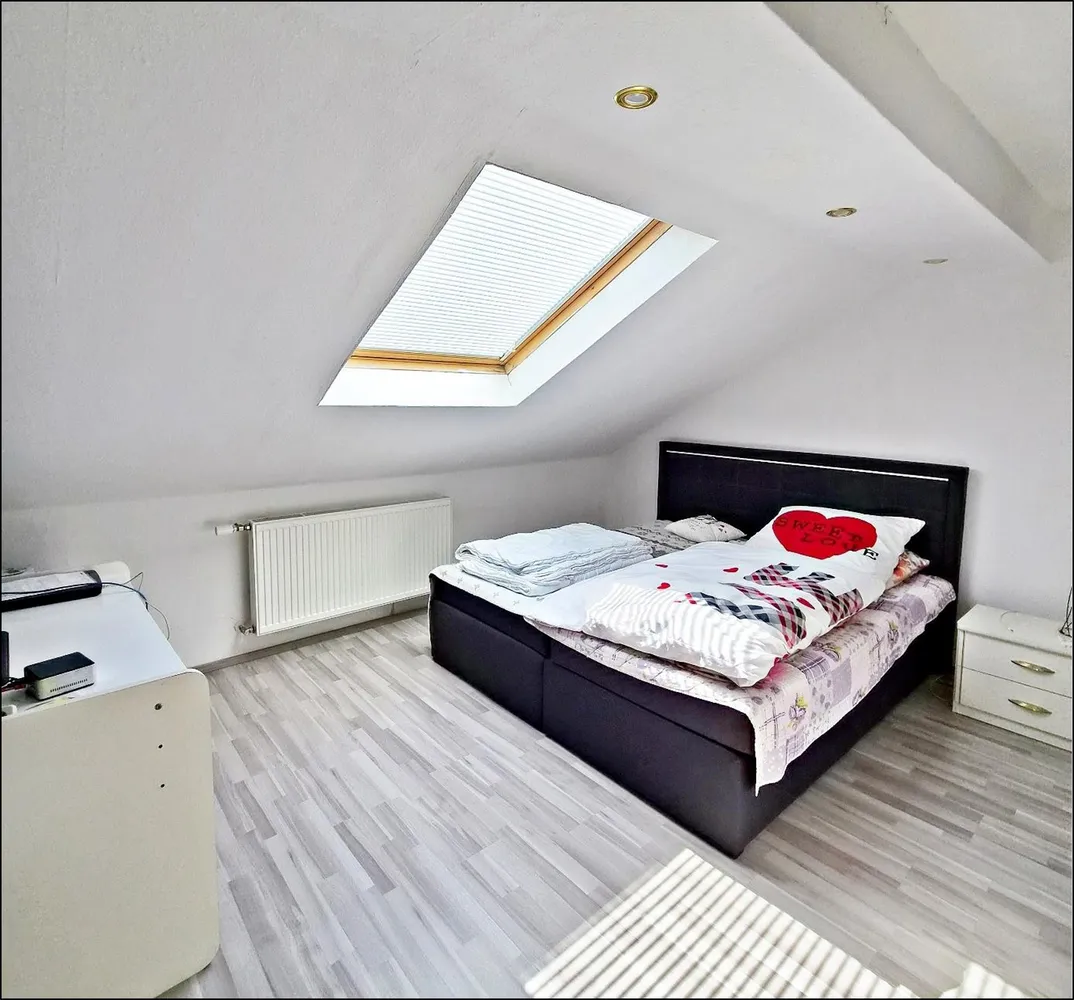 4 Zimmer Wohnung mit 96 m² in Nürnberg – Bild 1