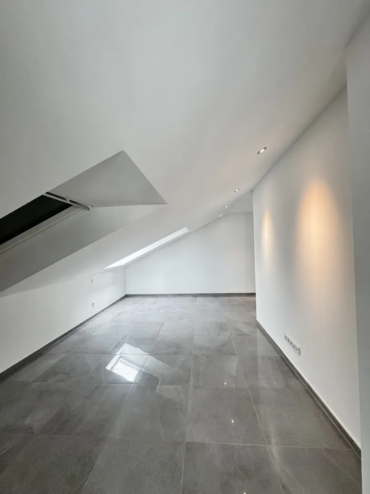 3 Zimmer Wohnung mit 140 m² in Wiesbaden – Bild 12