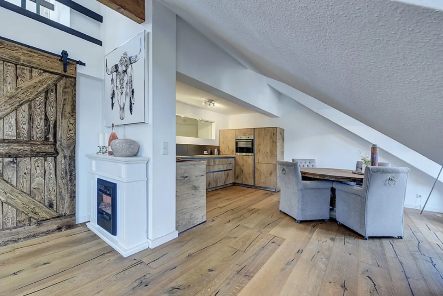 3 Zimmer Wohnung mit 98 m² in Duisburg – Bild 1
