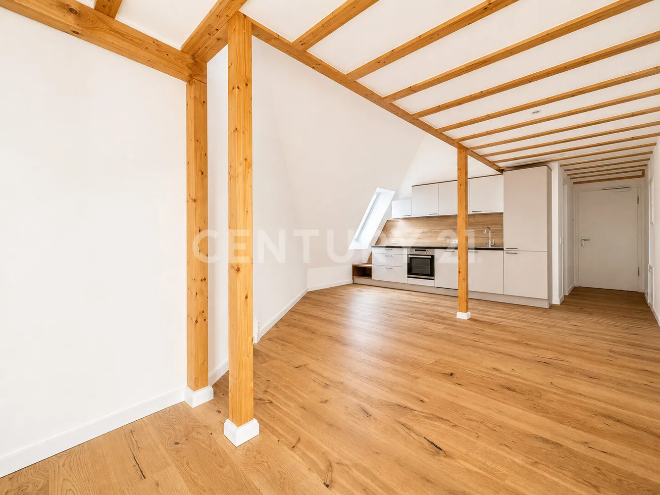 3 Zimmer Wohnung mit 113 m² in Berlin – Bild 2