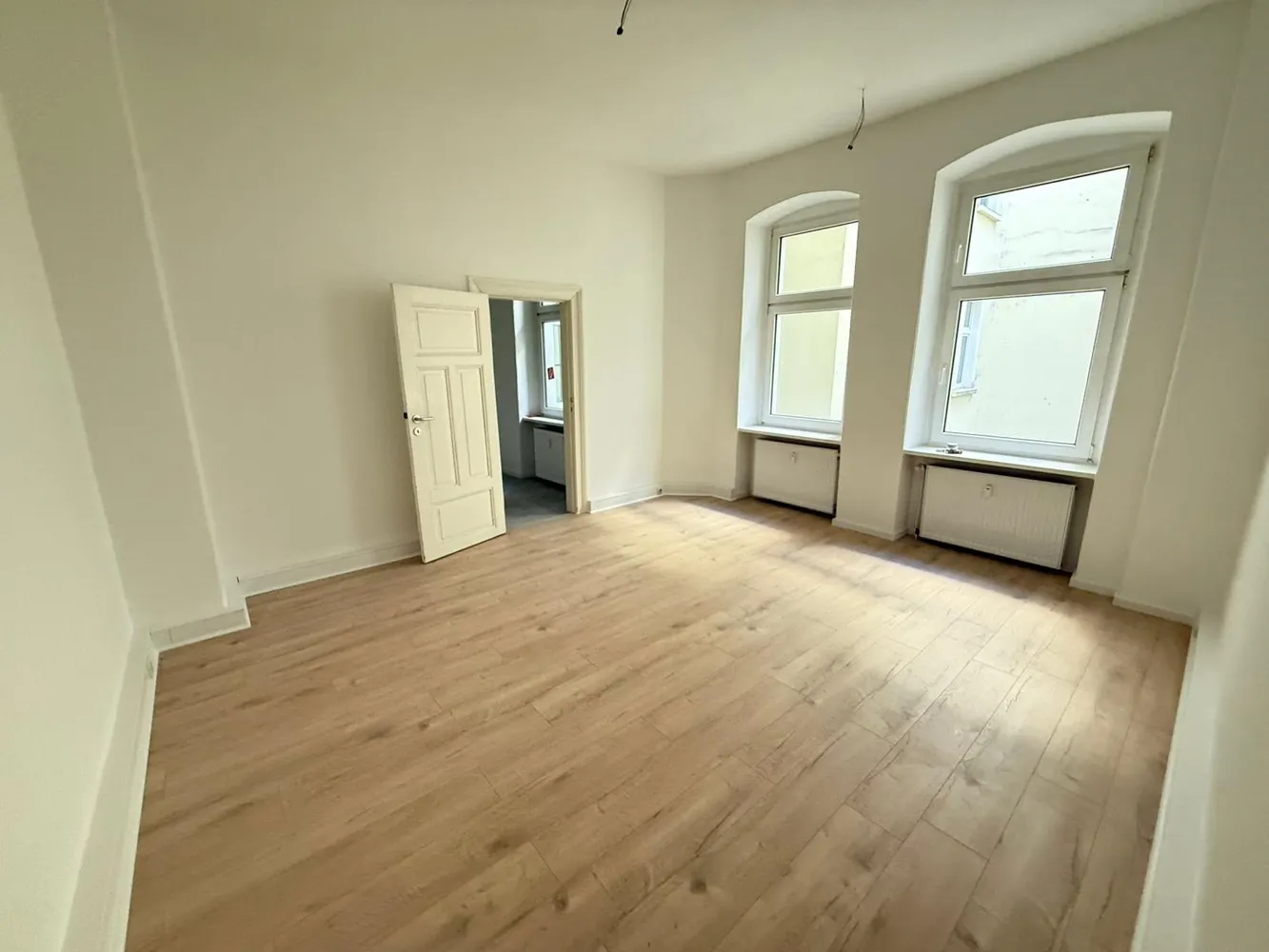 5 Zimmer Wohnung mit 120 m² in Magdeburg – Bild 10