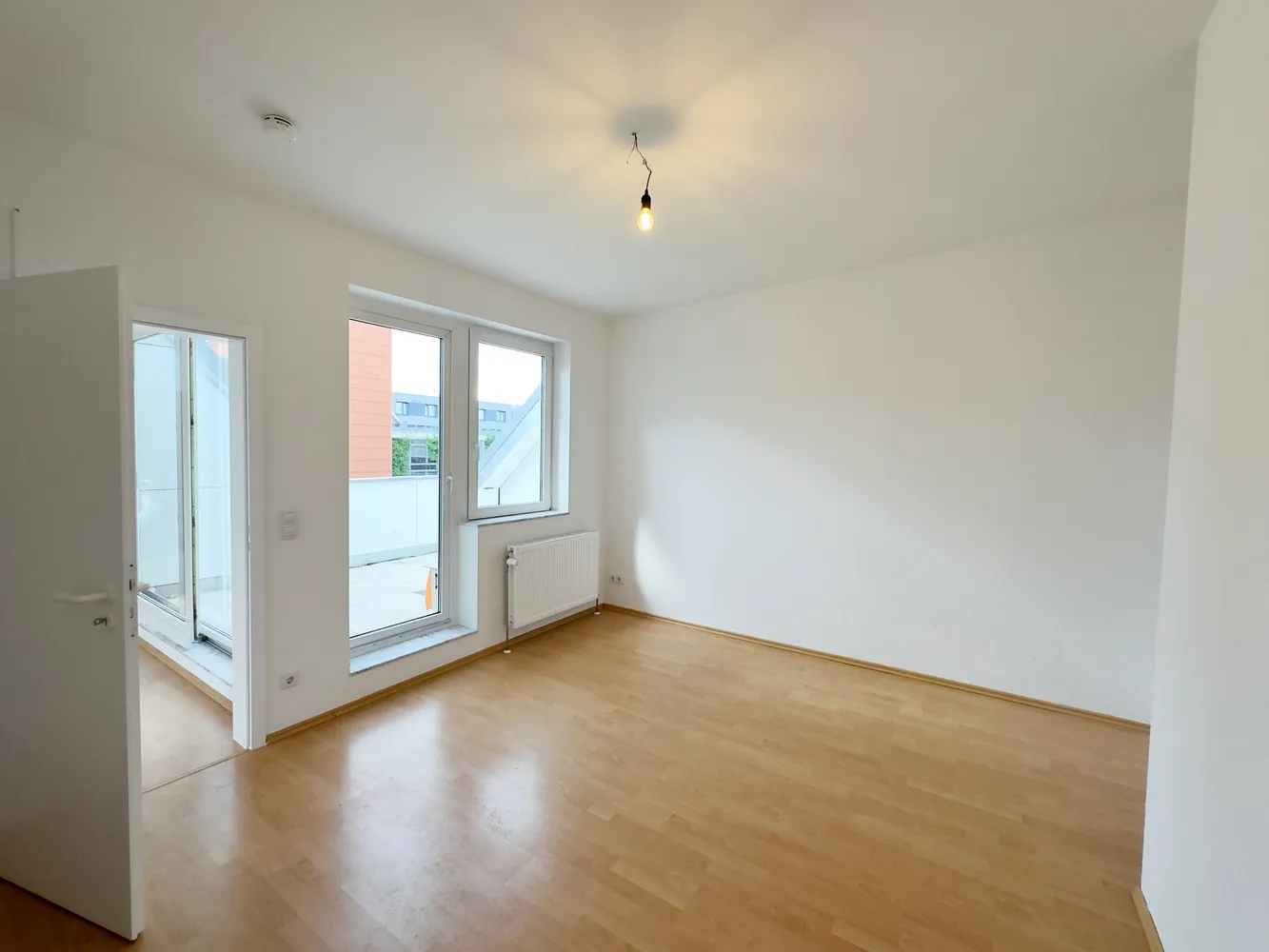 2 Zimmer Wohnung mit 85 m² in Berlin – Bild 2