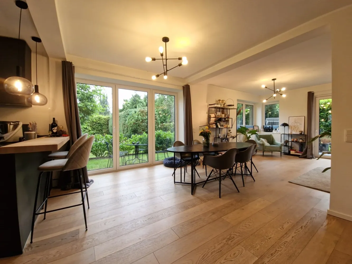 6 Zimmer Haus mit 180 m² in Hamburg – Bild 8