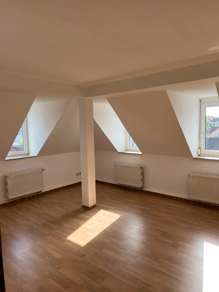4 Zimmer Wohnung mit 94 m² in Zittau – Bild 1