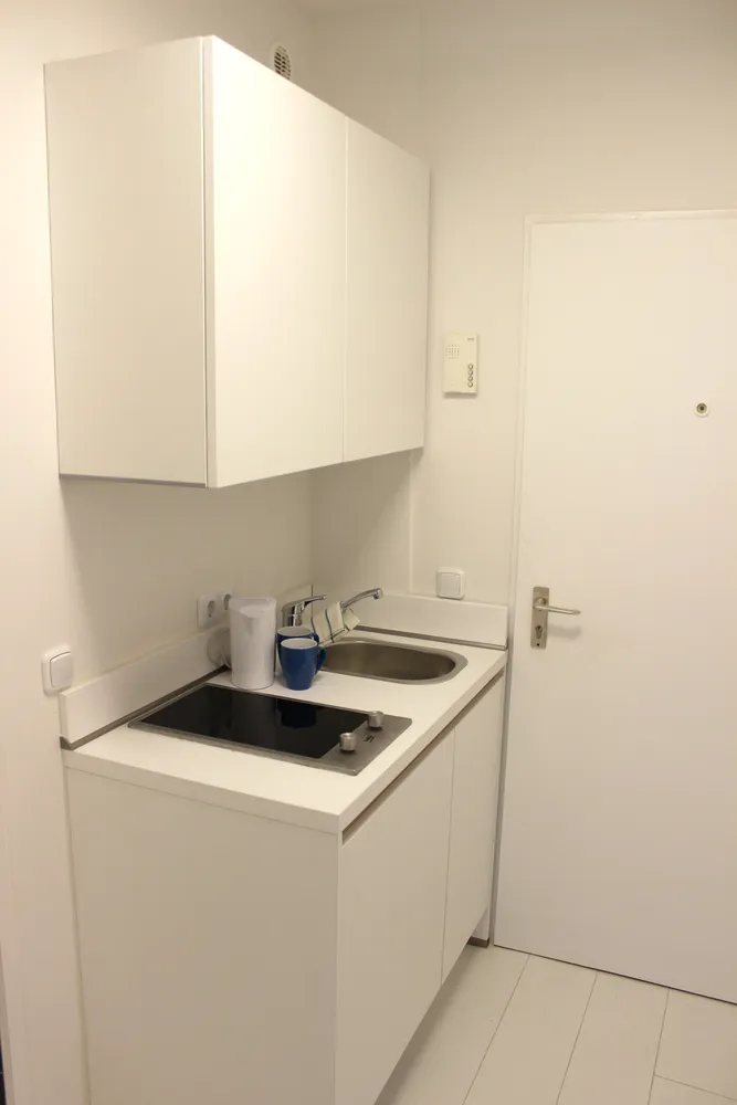 1 Zimmer Wohnung mit 20 m² in Köln – Bild 7
