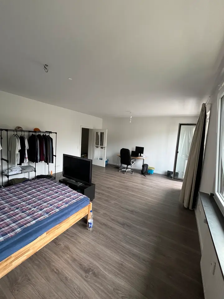WG-Zimmer mit 30 m² in Hürth – Bild 1