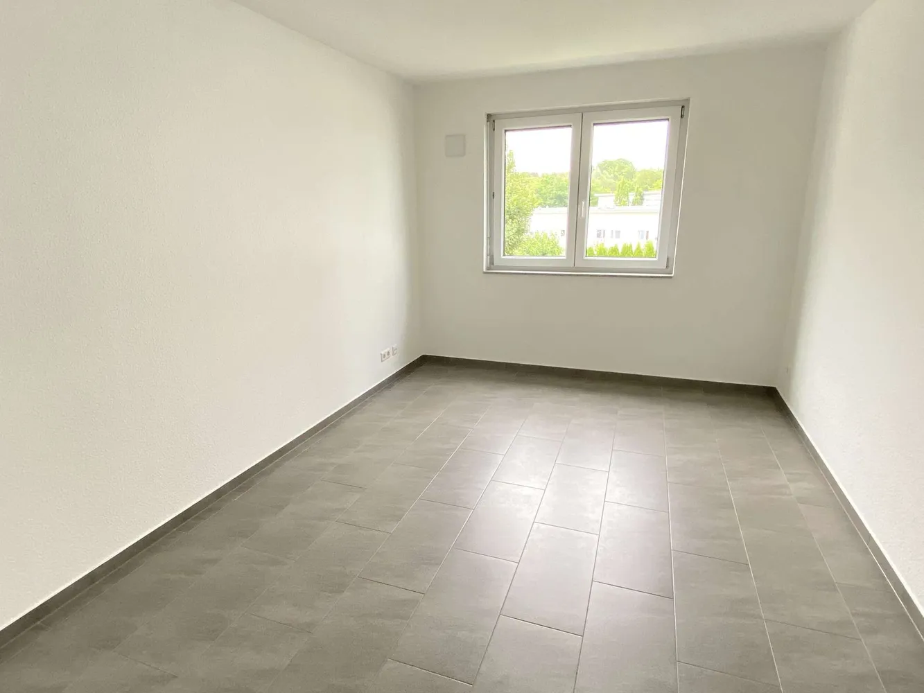 4 Zimmer Wohnung mit 111 m² in Stuttgart – Bild 3