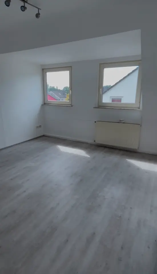 2 Zimmer Wohnung mit 32 m² in Solingen – Bild 1