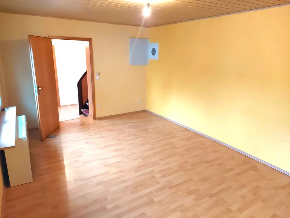 4 Zimmer Wohnung mit 145 m² in Remscheid – Bild 1