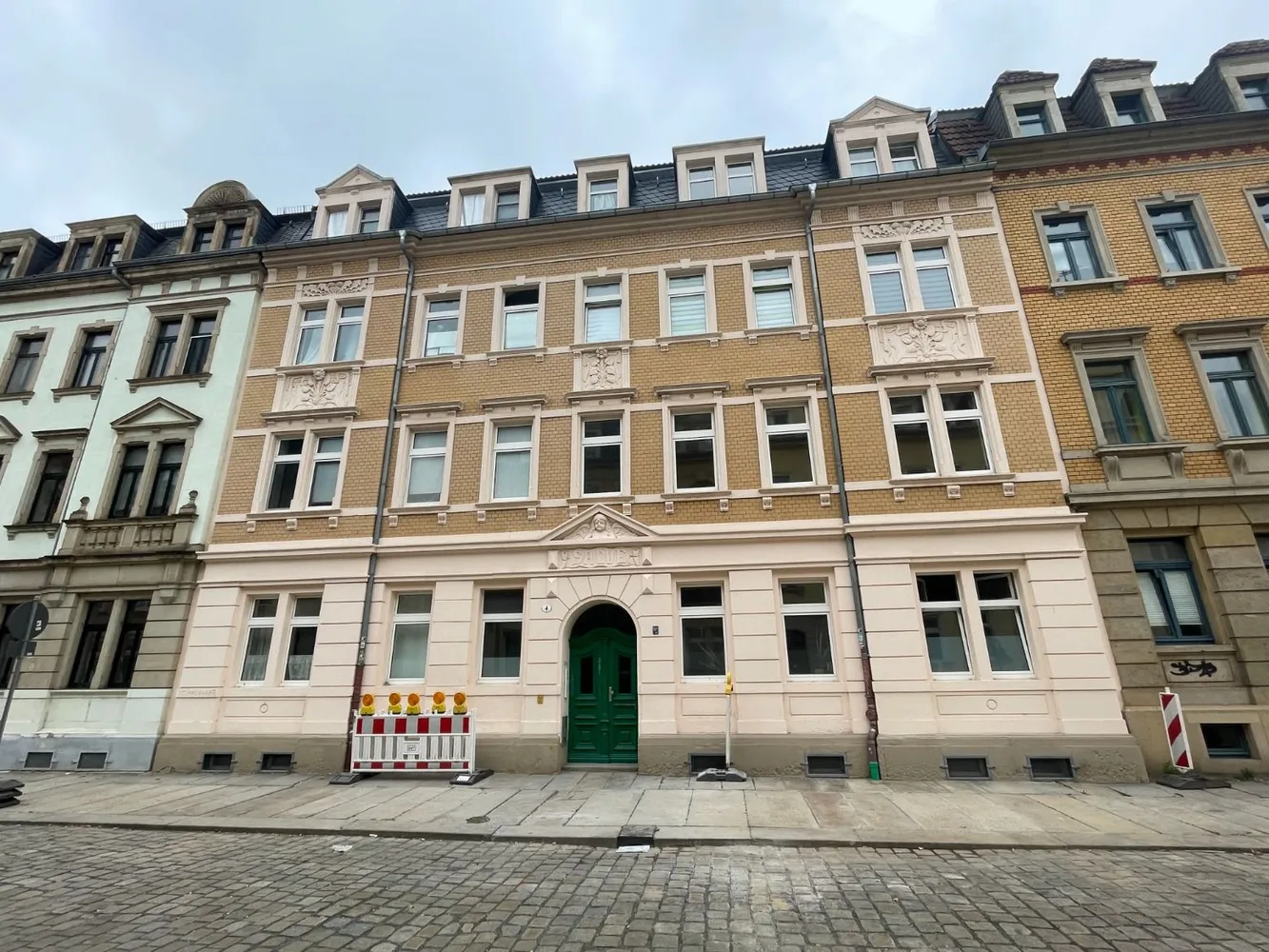 3 Zimmer Wohnung mit 72 m² in Dresden – Bild 2