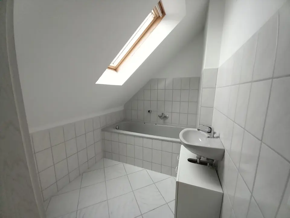 3 Zimmer Wohnung mit 56 m² in Crimmitschau – Bild 9