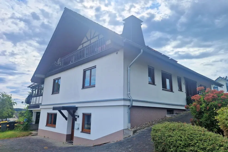 2 Zimmer Wohnung mit 82 m² in Hennef – Bild 2