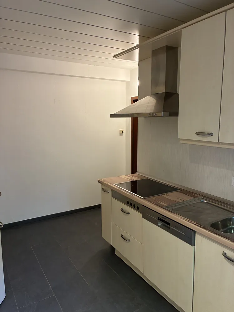 4 room apartment with 106 m² in Essen – Photo 3