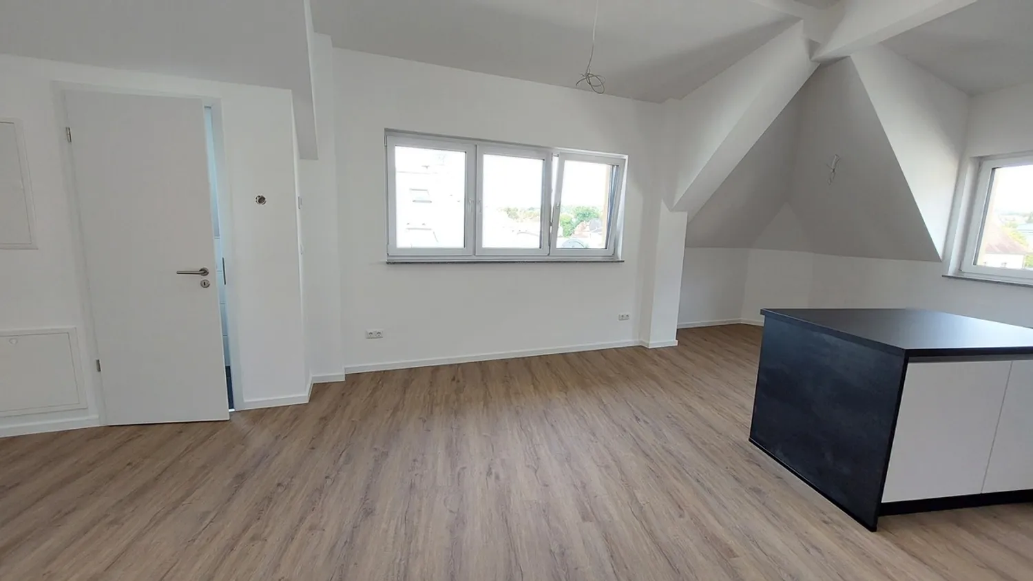 1 Zimmer Wohnung mit 63 m² in Oberursel (Taunus) – Bild 2
