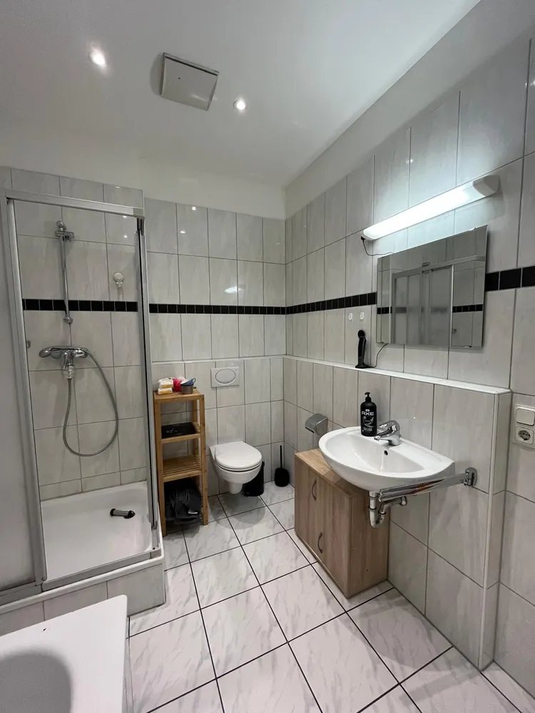 1 room apartment with 28 m² in Cologne – Photo 10