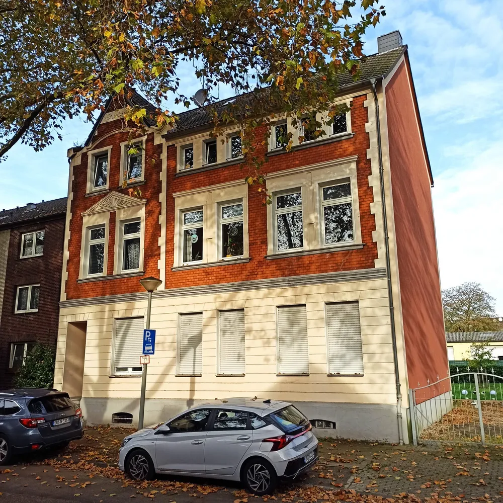 2 Zimmer Wohnung mit 80 m² in Oberhausen – Bild 1