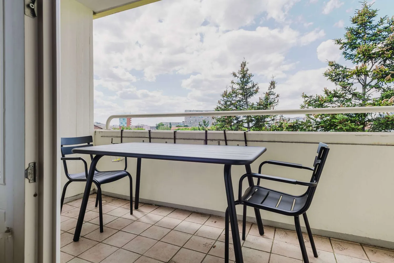 2 Zimmer Wohnung mit 70 m² in Berlin – Bild 9