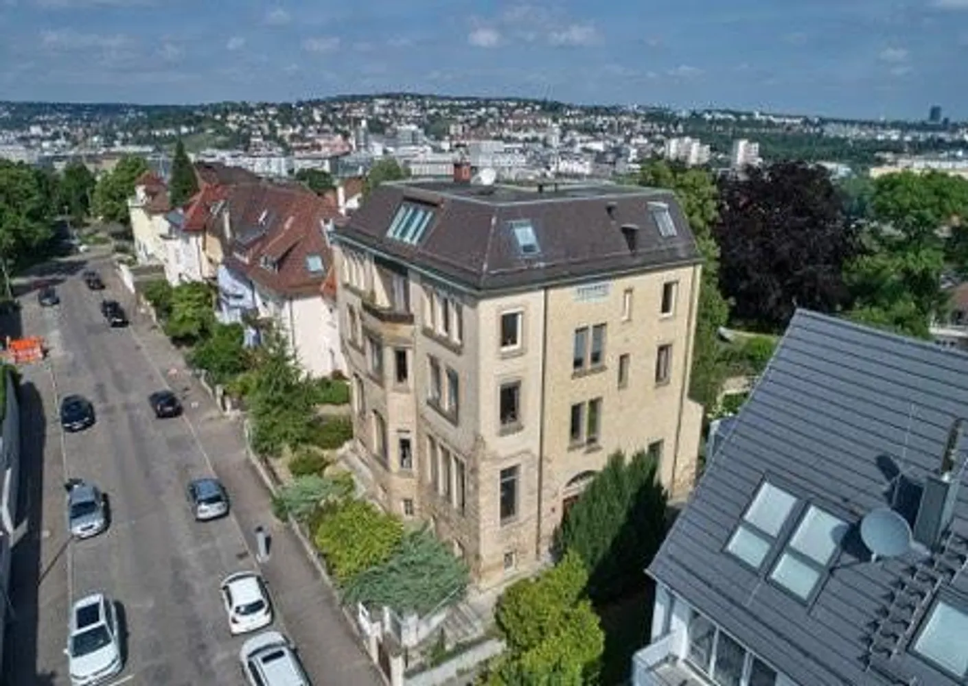 6 Zimmer Wohnung mit 270 m² in Stuttgart – Bild 6