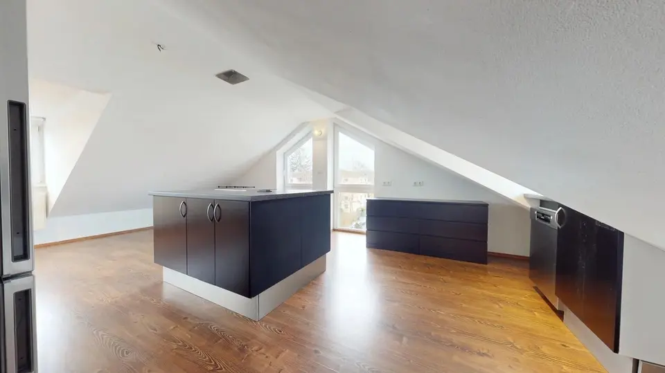 3 Zimmer Wohnung mit 98 m² in Erlangen – Bild 2