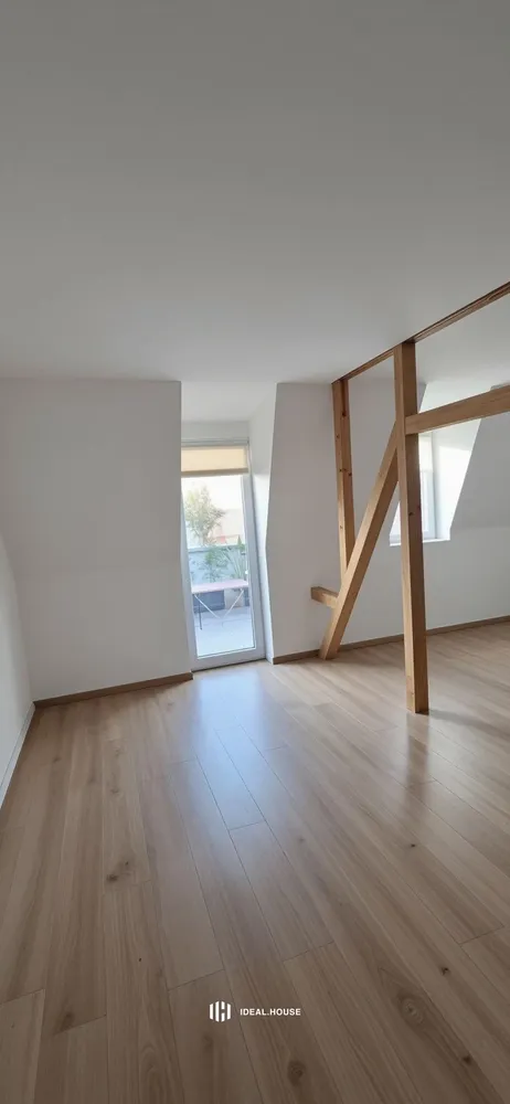 2 Zimmer Wohnung mit 74 m² in Wiesbaden – Bild 3