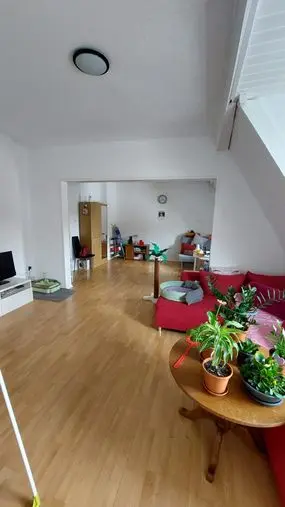 2 Zimmer Wohnung mit 70 m² in Duisburg – Bild 1