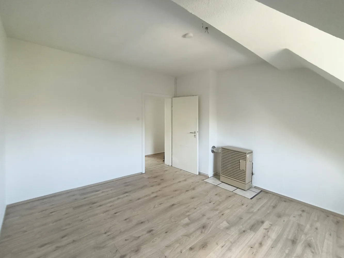 2 Zimmer Wohnung mit 50 m² in Aachen – Bild 2