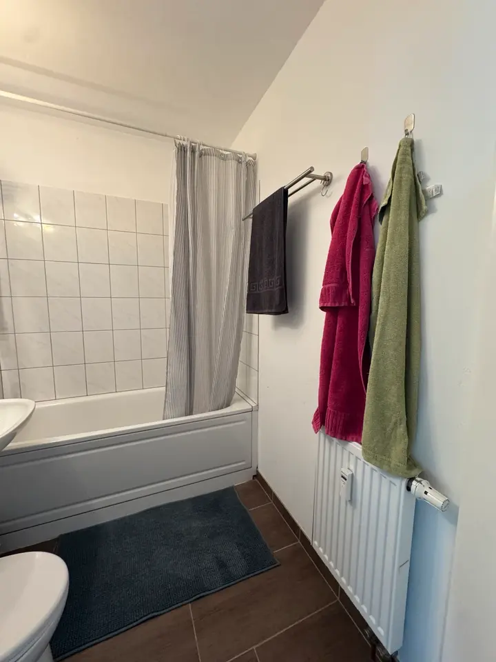 WG-Zimmer mit 60 m² in Schmalkalden – Bild 2