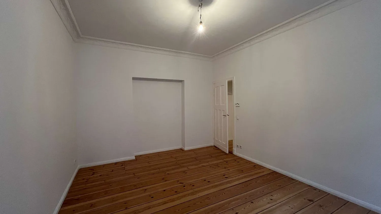 2 Zimmer Wohnung mit 65 m² in Berlin – Bild 5