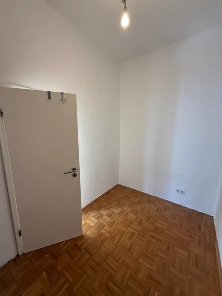 5 Zimmer Wohnung mit 89 m² in Frankfurt am Main – Bild 7