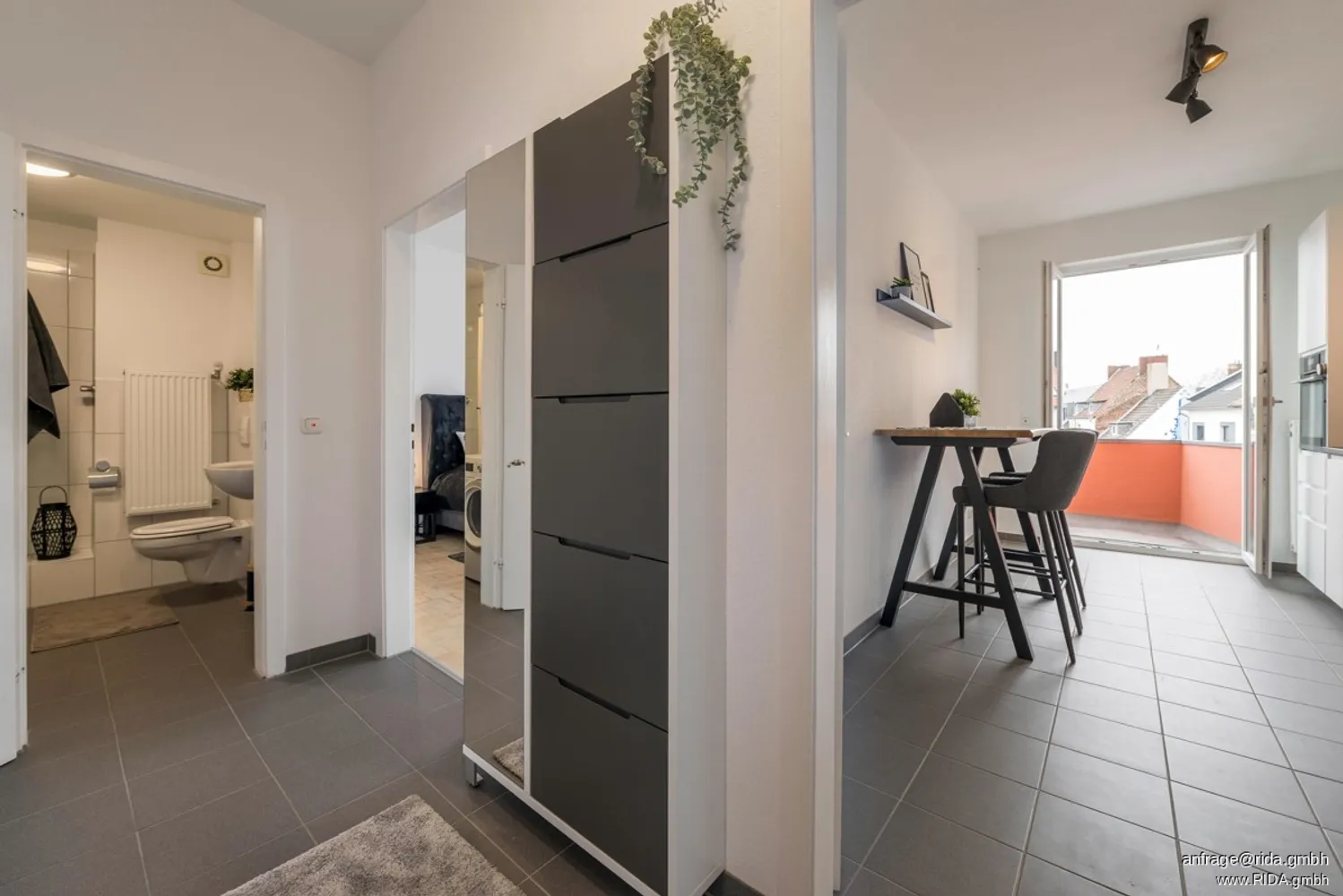 2 Zimmer Wohnung mit 70 m² in Köln – Bild 11
