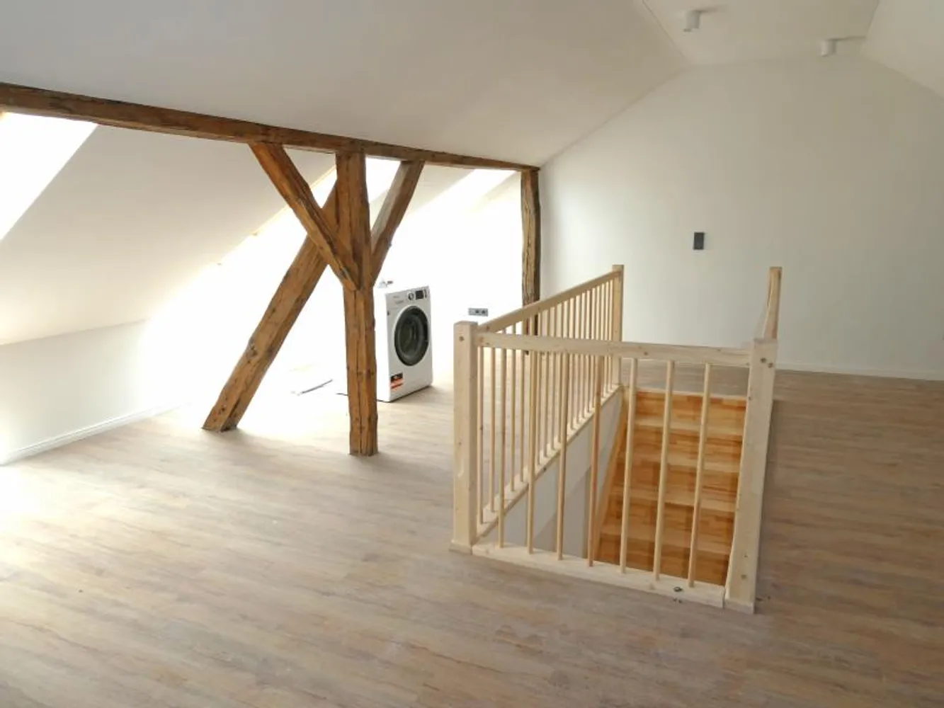 4 Zimmer Wohnung mit 97 m² in Nürnberg – Bild 2