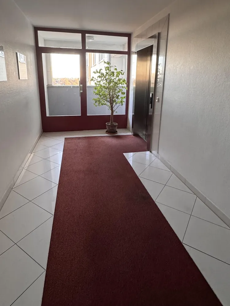3 Zimmer Wohnung mit 93 m² in Köln – Bild 2