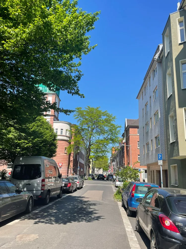 2 room apartment with 60 m² in Cologne – Photo 1