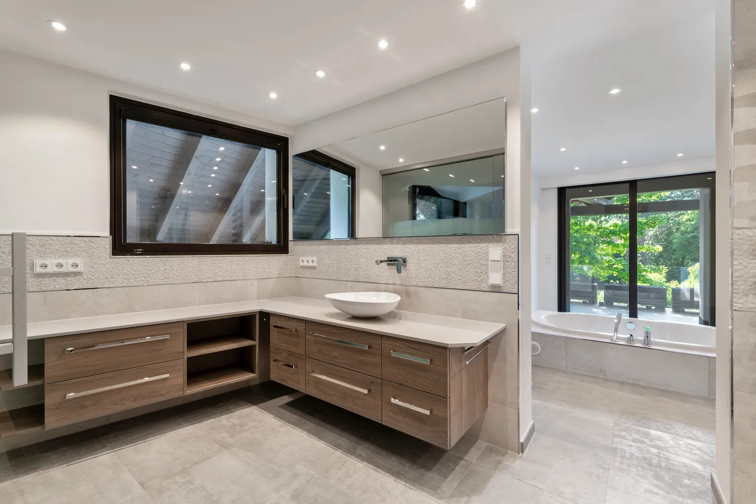 6 Zimmer Haus mit 409 m² in München – Bild 9