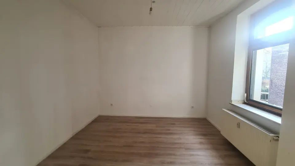 2 Zimmer Wohnung mit 33 m² in Duisburg – Bild 2