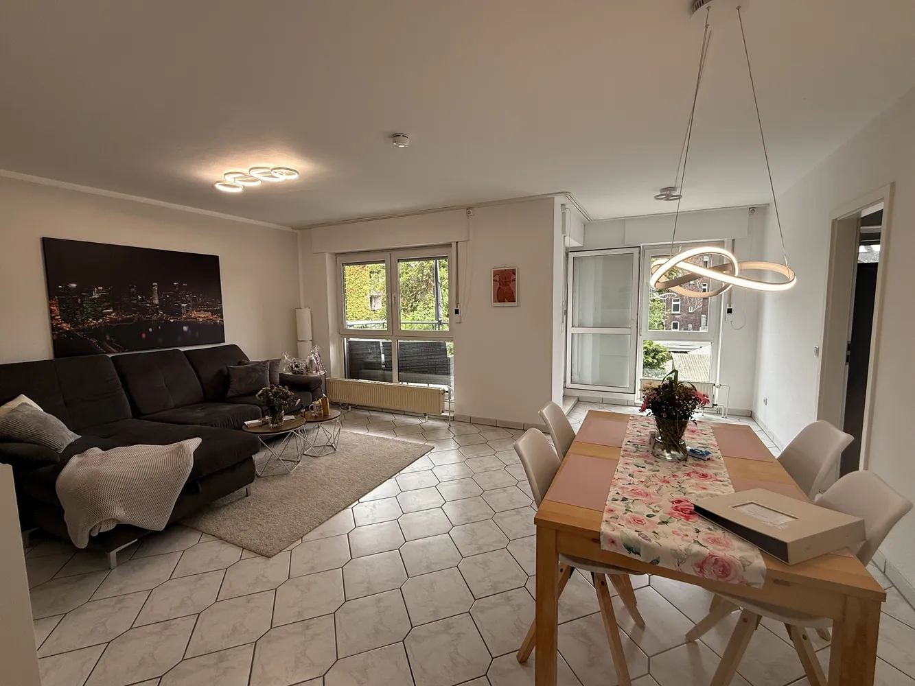 4 room apartment with 83 m² in Gelsenkirchen – Photo 2