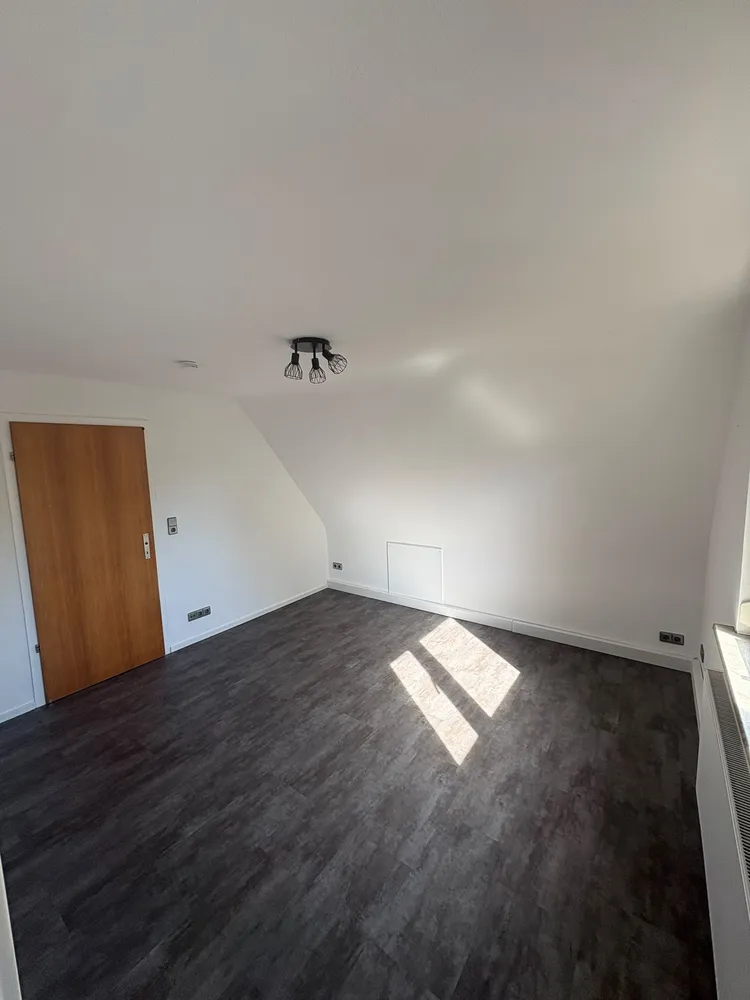4 Zimmer Wohnung mit 90 m² in Stuttgart – Bild 6