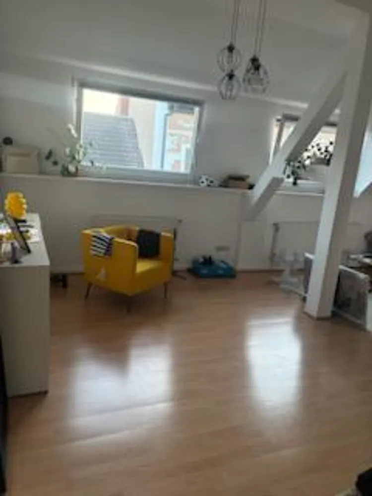 2 Zimmer Wohnung mit 64 m² in Düsseldorf – Bild 5