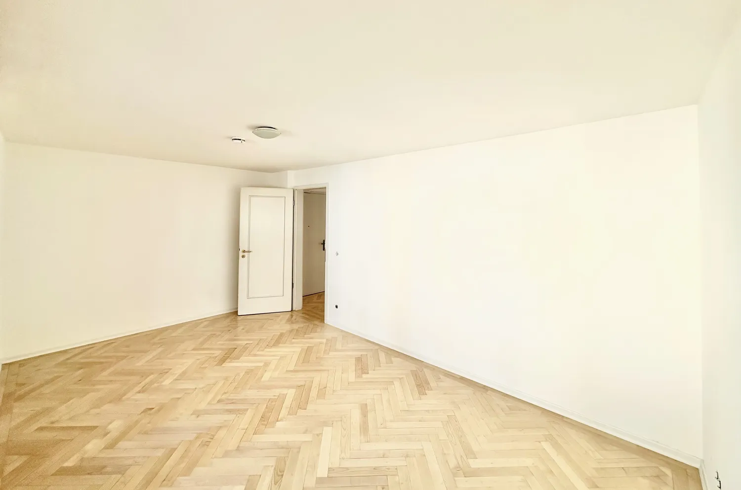 2 Zimmer Wohnung mit 72 m² in München – Bild 7