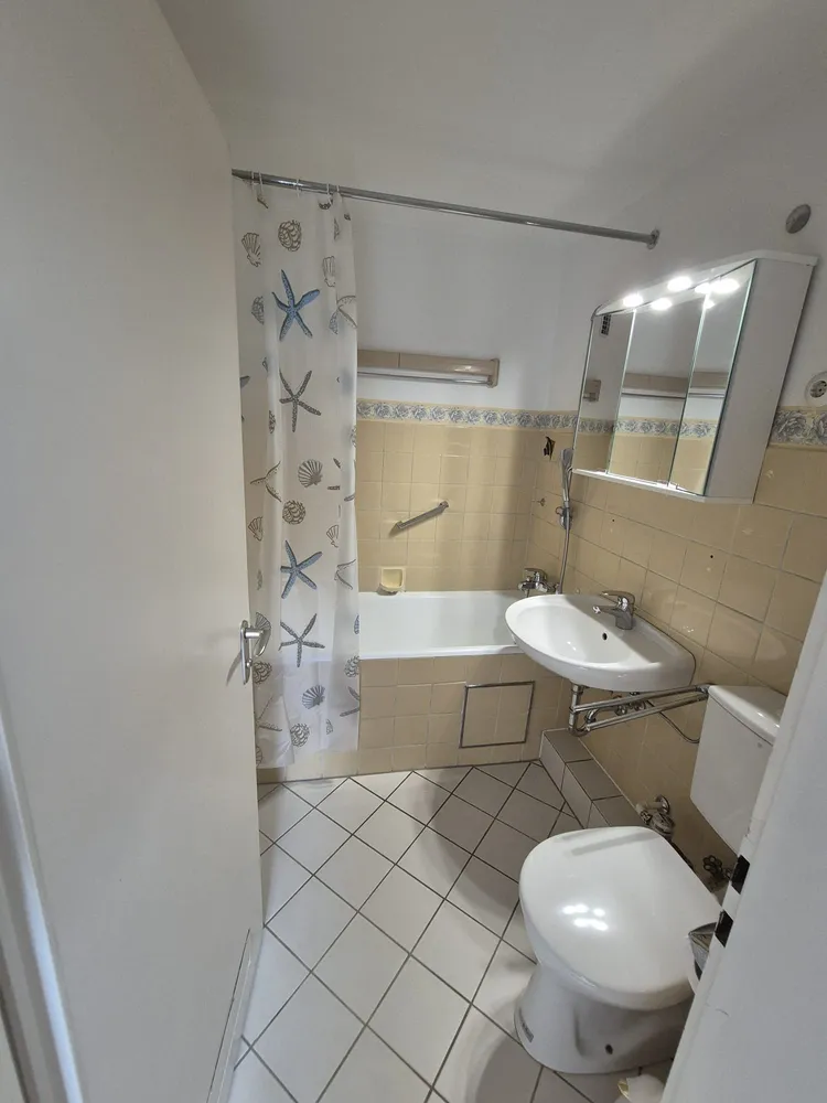 5 Zimmer Wohnung mit 99 m² in München – Bild 4